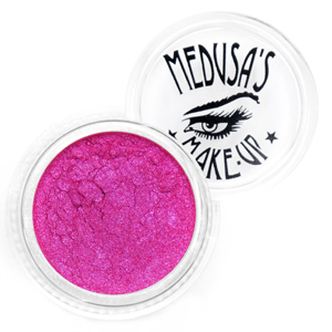pink_eye_dust_cosmetics_and_make_up_2.jpg