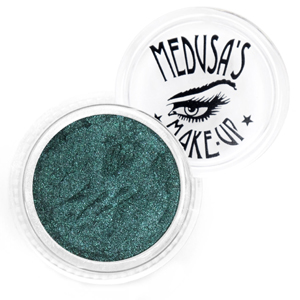 green_velvet_eye_dust_cosmetics_and_make_up_2.jpg