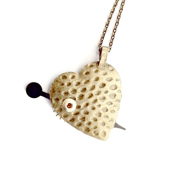 heart_arrow_gears_steampunk_necklace_handmade_gift_necklaces_4.jpg