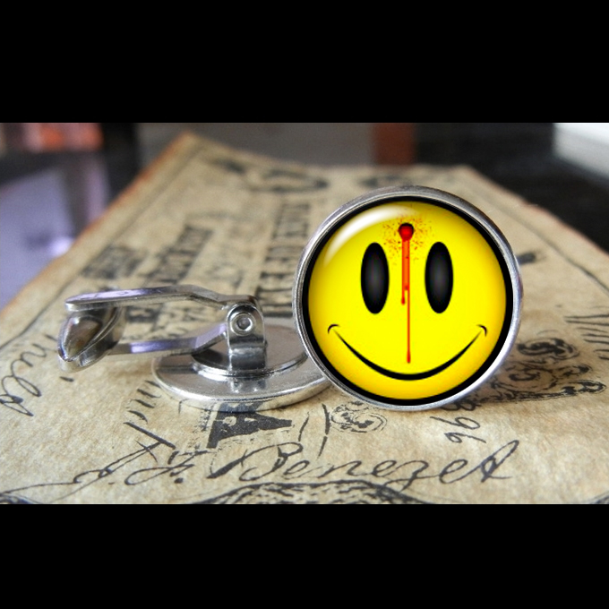 smiley_face_bullet_hole_2_cuff_links_men_weddings_gifts_groomsmen_groom_dads_gifts_cufflinks_4.jpg
