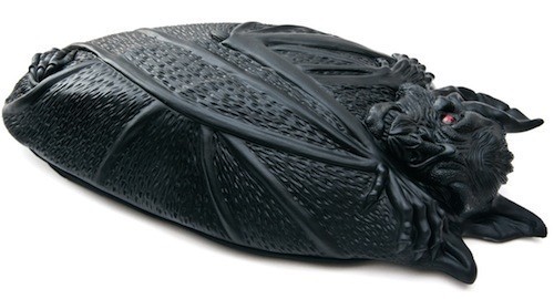 vampire_bat_latex_gothic_industrial_fetish_cyber_bag_backpack_bags_and_backpacks_3.jpg