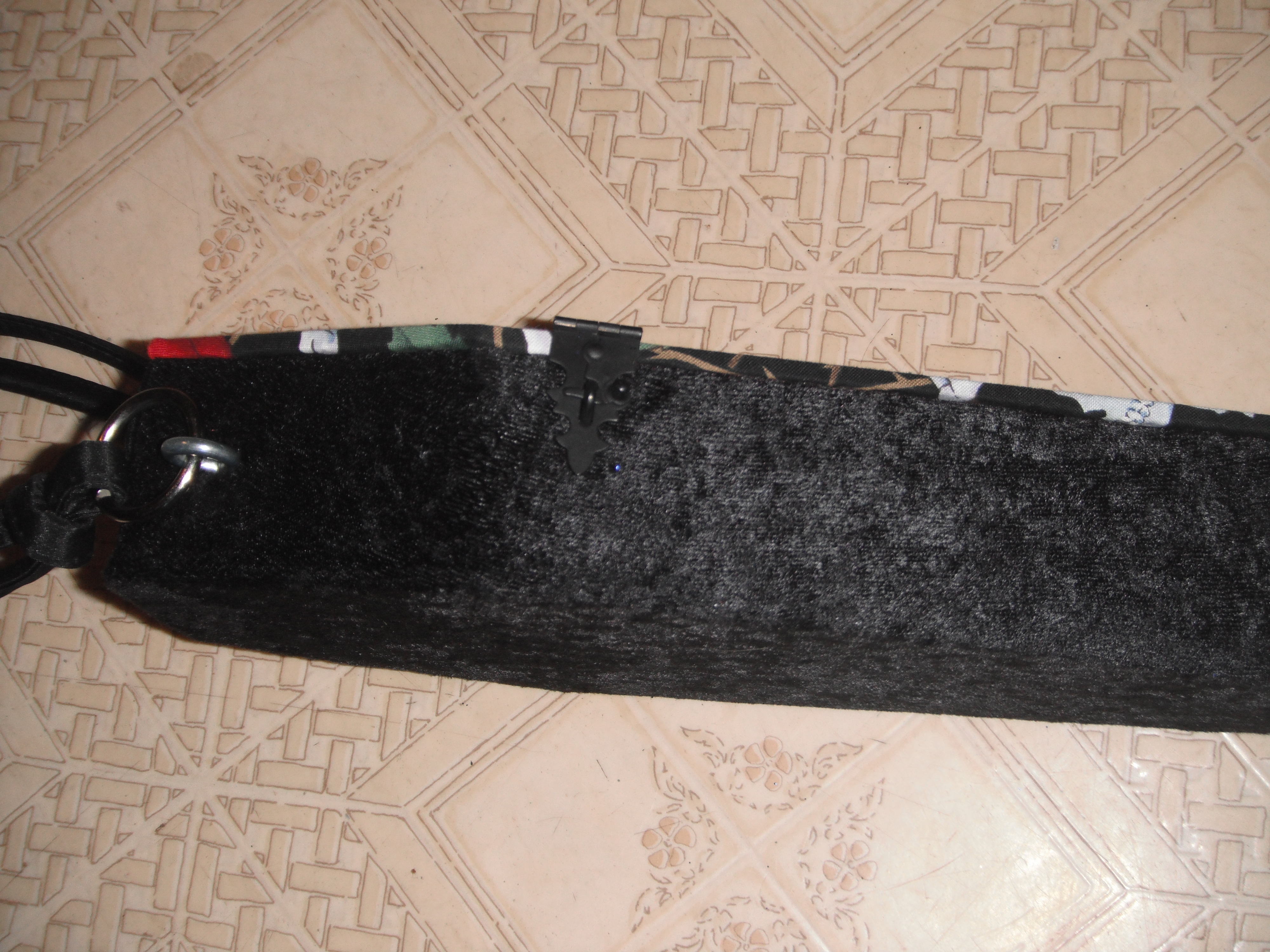 skull_roses_coffin_purse_purses_and_handbags_3.jpg