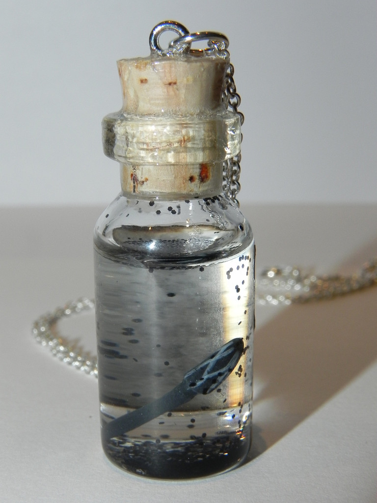 professor_s_magic_wand_necklaces_5.jpg
