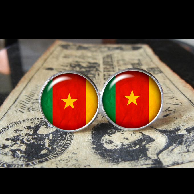 cameroon_flags_world_collection_cuff_links_men_weddings_groomsmen_grooms_dads_gifts_cufflinks_5.jpg