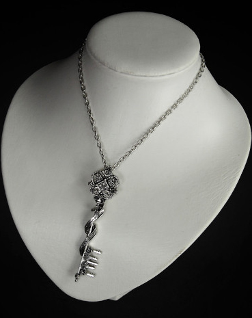antique_victorian_key_pendant_lewis_carroll_quote_alice_wonderland_necklaces_2.jpg