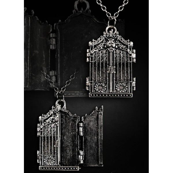 locket_pendant_shape_gothic_gate_pendants_3.jpg