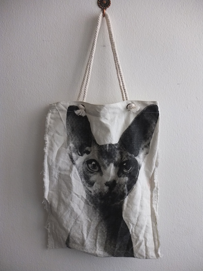 sphynx_cat_beach_canvas_tote_bag_rope_handle_bags_and_backpacks_5.jpg