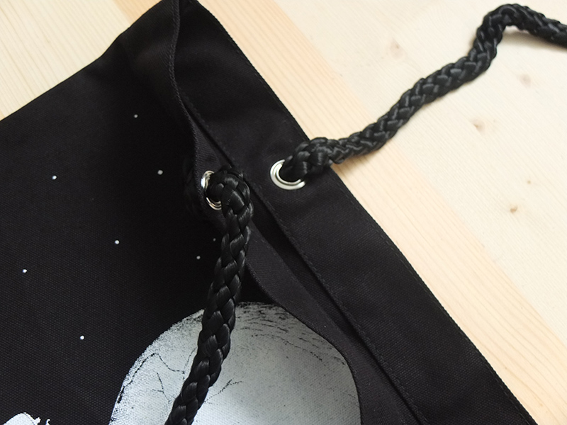 astronaut_man_work_on_the_moon_pop_rock_tole_bag_purses_and_handbags_4.jpg