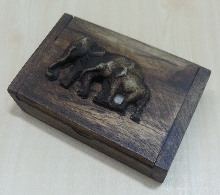 vintage_classic_decorative_elephant_wood_treasure_chest_storage_jewel_box_trunk_outdoor_decor_8.jpg