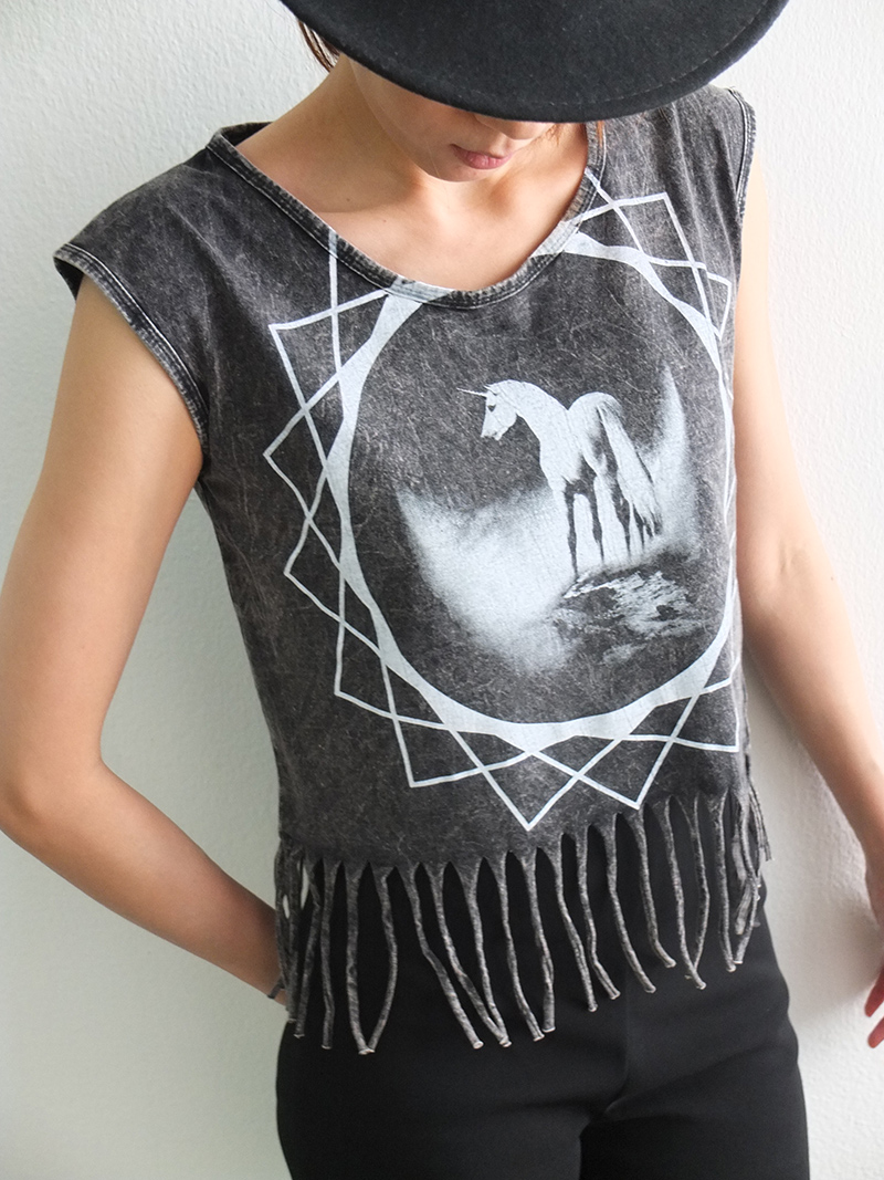 unicorn_animal_pop_rock_fashion_stone_wash_t_shirt_tank_top_poncho_tanks_tops_and_camis_4.jpg
