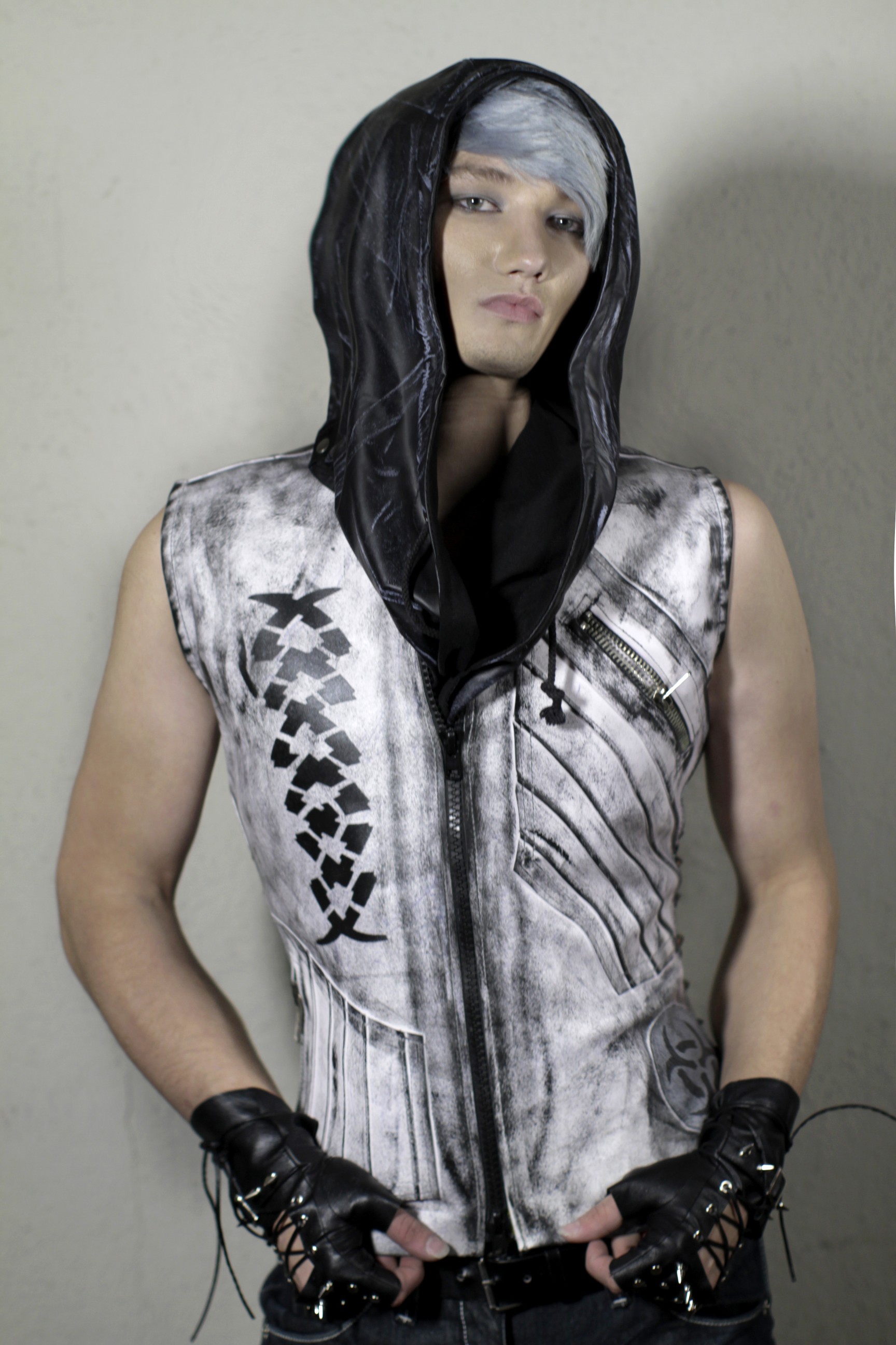 exnihilo_removable_hooded_vest_white_variant_two_hoodies_and_sweatshirts_6.jpg