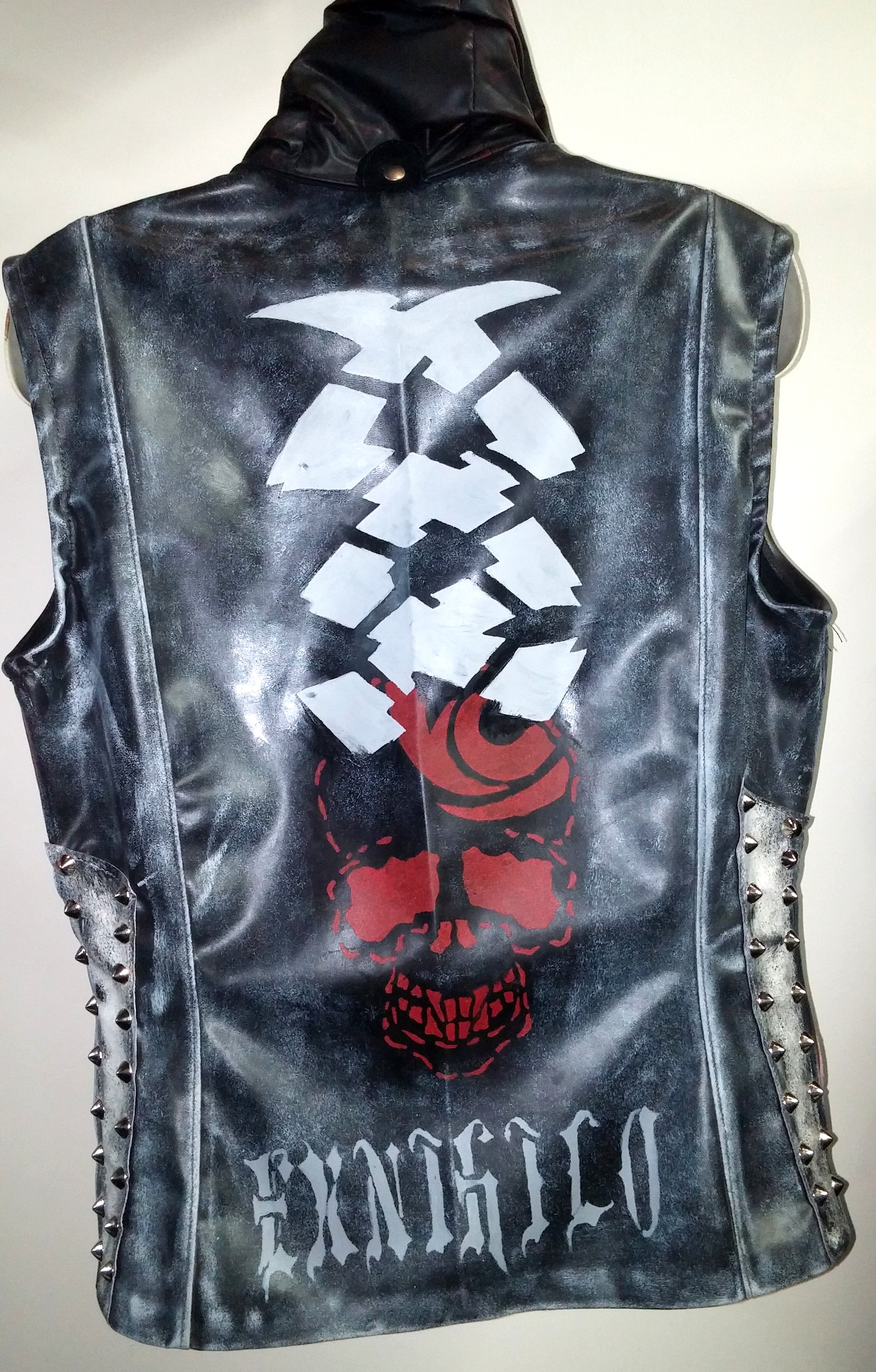 exnihilo_removable_hooded_vest_black_hoodies_and_sweatshirts_5.jpg