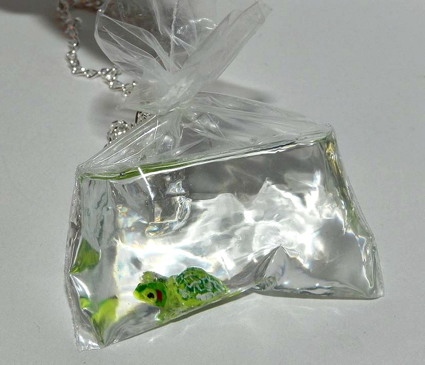 my_pet_turtle_baggie_necklace_necklaces_10.jpg