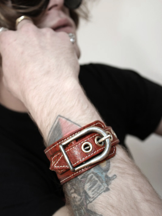 handmade_unique_brown_leather_man_bracelet_bracelets_6.jpg
