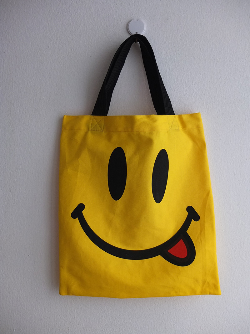 happy_face_smiley_canvas_tote_bag_purses_and_handbags_4.jpg