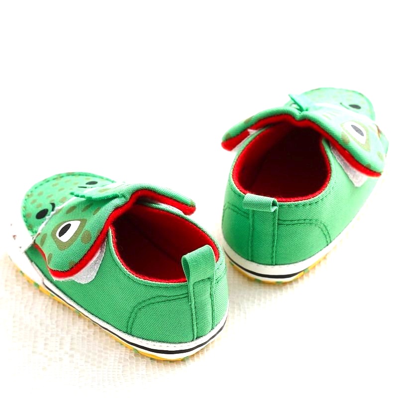 snappy_green_crocodile_slip_trainer_design_velco_12_18_months_baby_and_kids_3.jpg