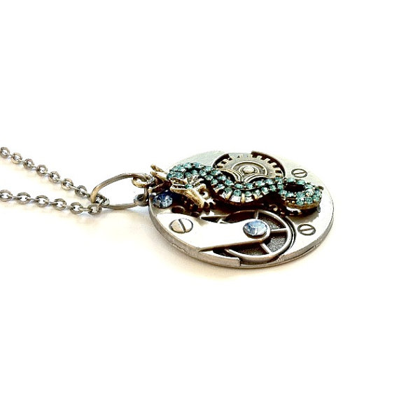 seahorse_necklace_steampunk_gear_handmade_gift_aunt_matildas_jewelry_box_necklaces_4.jpg