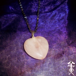 heart_rose_quartz_necklaces_2.jpg