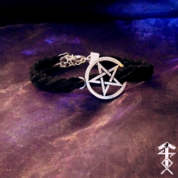 simple_braided_pentagram_bracelet_bracelets_2.jpg