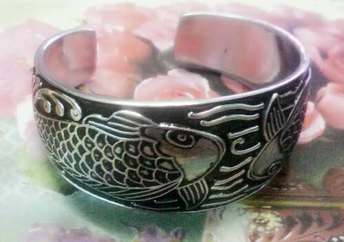 carp_fish_emboss_bracelet_cuff_bangle_stainless_steel_silver_color_tibetan_bracelets_4.jpg