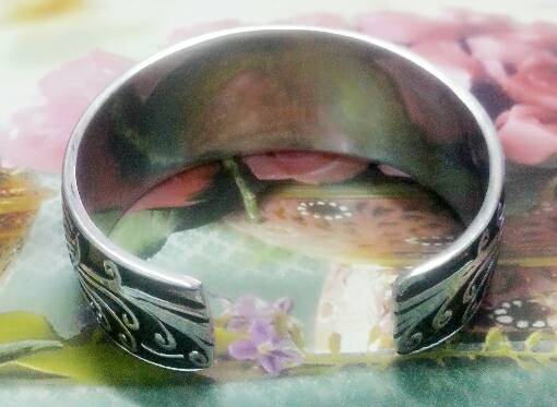 carp_fish_emboss_bracelet_cuff_bangle_stainless_steel_silver_color_tibetan_bracelets_4.jpg