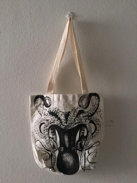 octopus_animal_beach_summer_canvas_tote_bag_purses_and_handbags_5.jpg