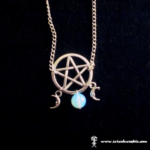 mystic_circle_necklace_necklaces_2.jpg