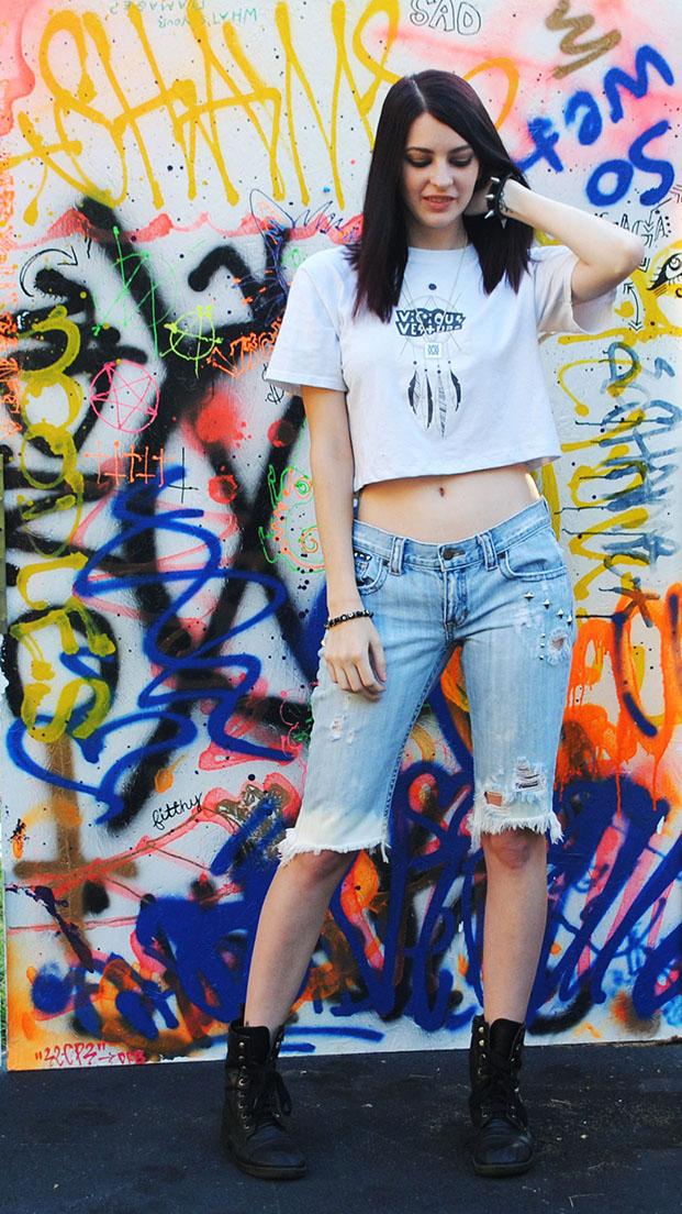 bleached_cut_off_jeans_pants_and_jeans_6.jpg
