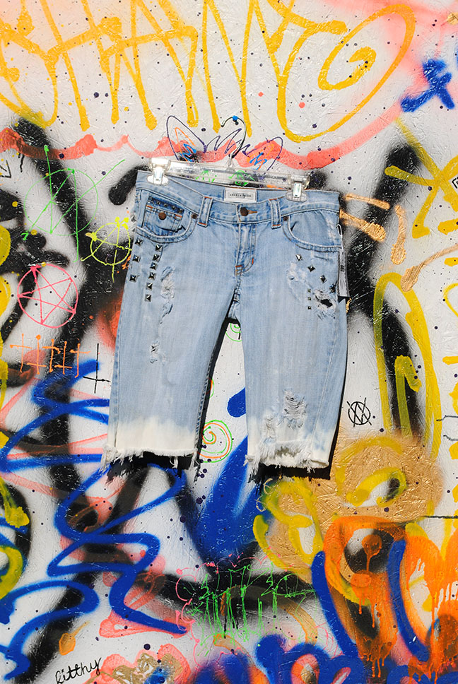 bleached_cut_off_jeans_pants_and_jeans_6.jpg
