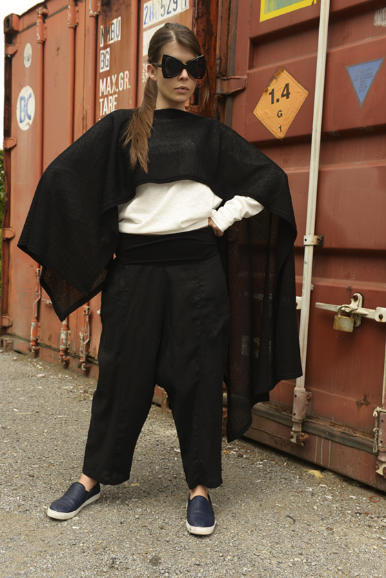 oversize_black_loose_casual_top_tanks_tops_and_camis_5.jpg