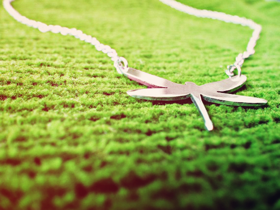 dragonfly_necklace_silhoutte_anisoptera_necklaces_6.jpg