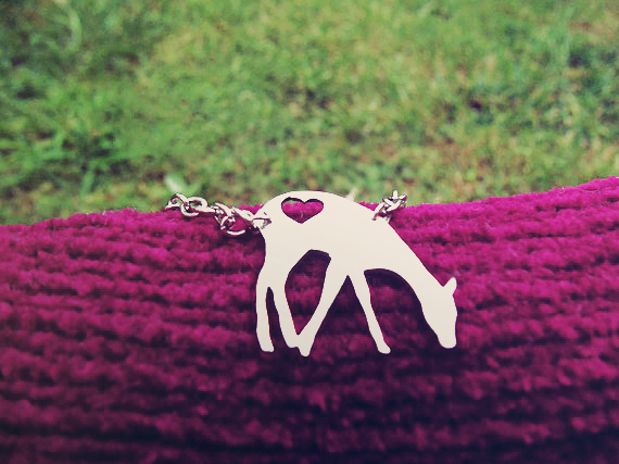 heart_deer_necklace_necklaces_3.jpg