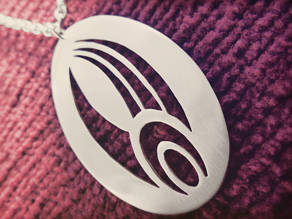 star_trek_borg_symbol_pendant_necklace_necklaces_3.jpg