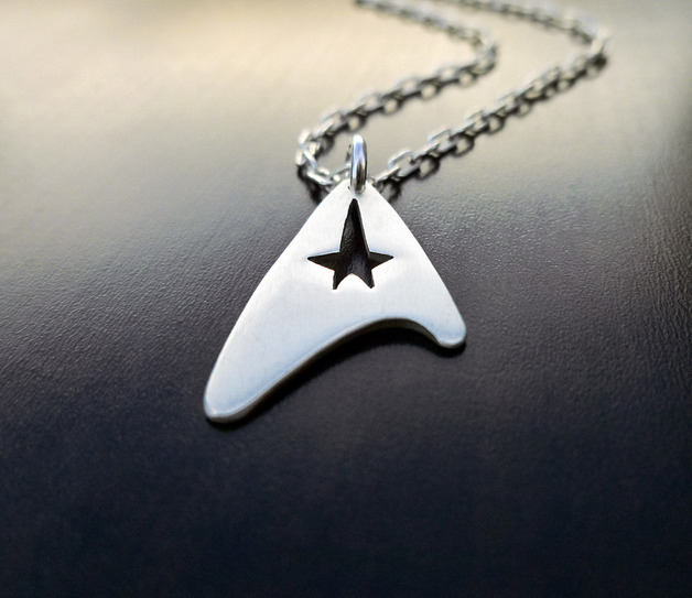 star_trek_pendant_necklace_sterling_silver_necklaces_5.jpg