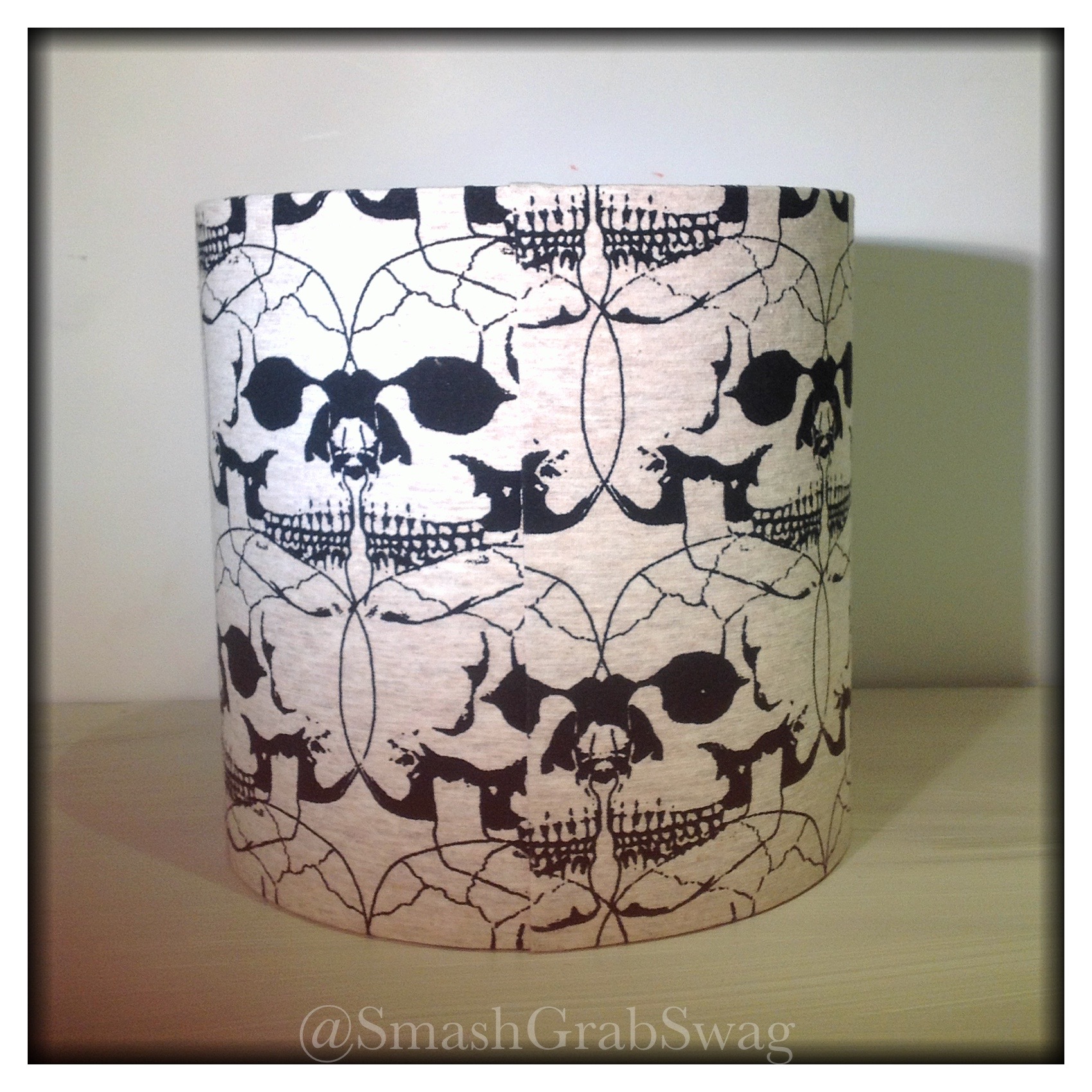 connected_skulls_lampshade_20cm_drum_lamps_and_light_fixtures_5.jpg