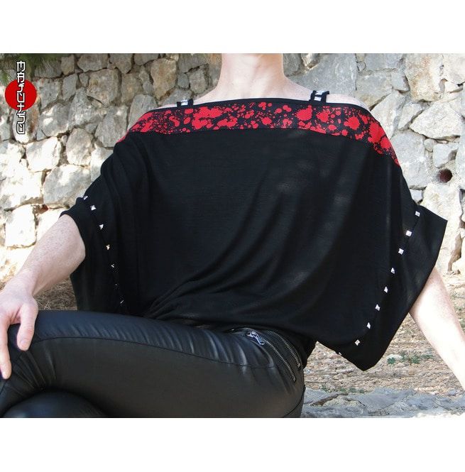 bat sleeve top