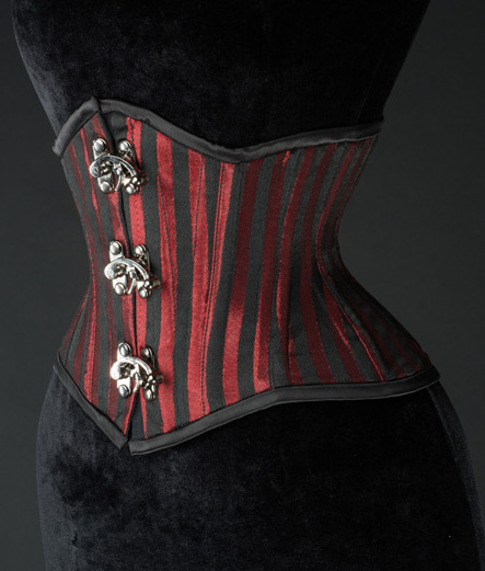 steel_boned_red_striped_extreme_waist_cincher_9_worldwide_shipping_bustiers_and_corsets_4.jpg