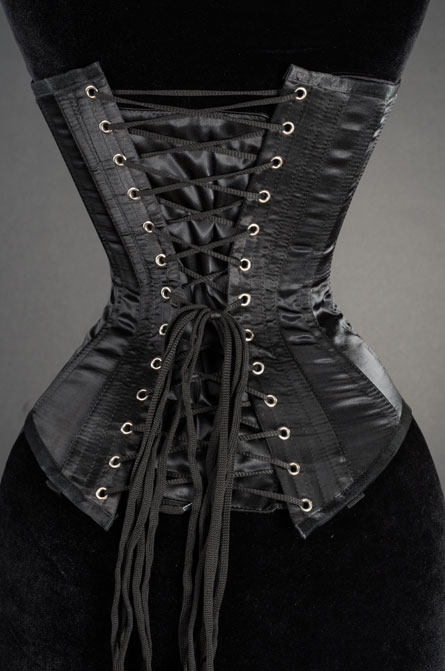 rebelsmarket_steel_boned_classic_black_satin_overbust_gothic_clasp_corset_9_shipping_bustiers_and_corsets_4.jpg