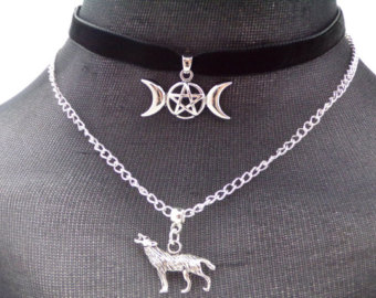 rebelsmarket_trilune_choker_necklaces_2.jpg