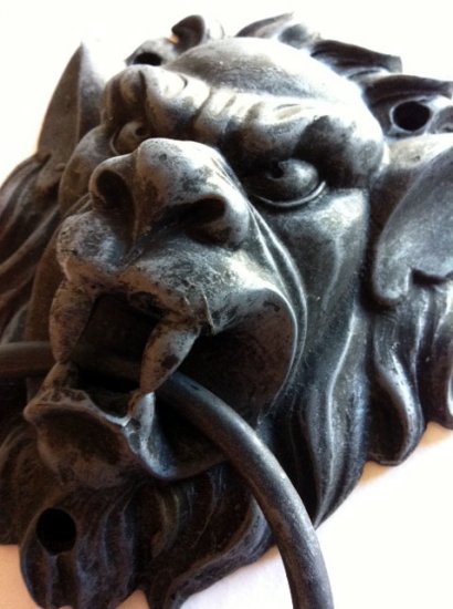 gargoyle_head_door_knocker_sculptures_2.jpg