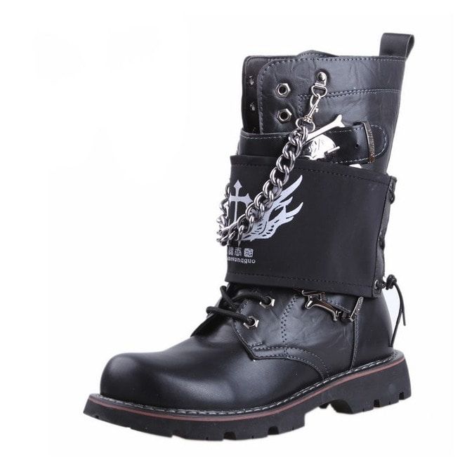 skull buckle boots