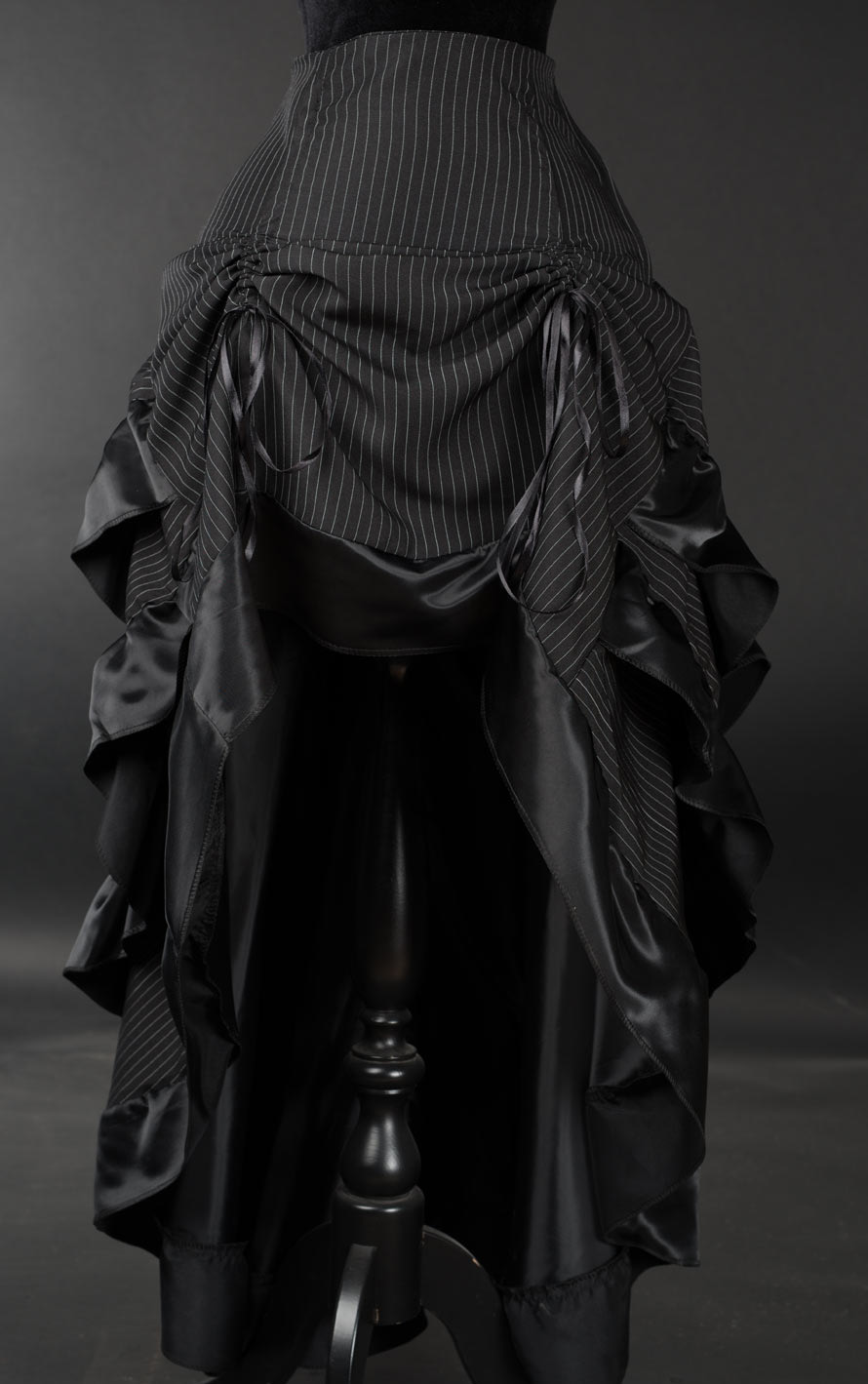 rebelsmarket_black_white_pinstripe_adjustable_long_bustle_3_layer_victorian_goth_skirt__skirts_5.jpg