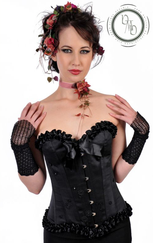 black_belle_corset_corsets_3.jpg