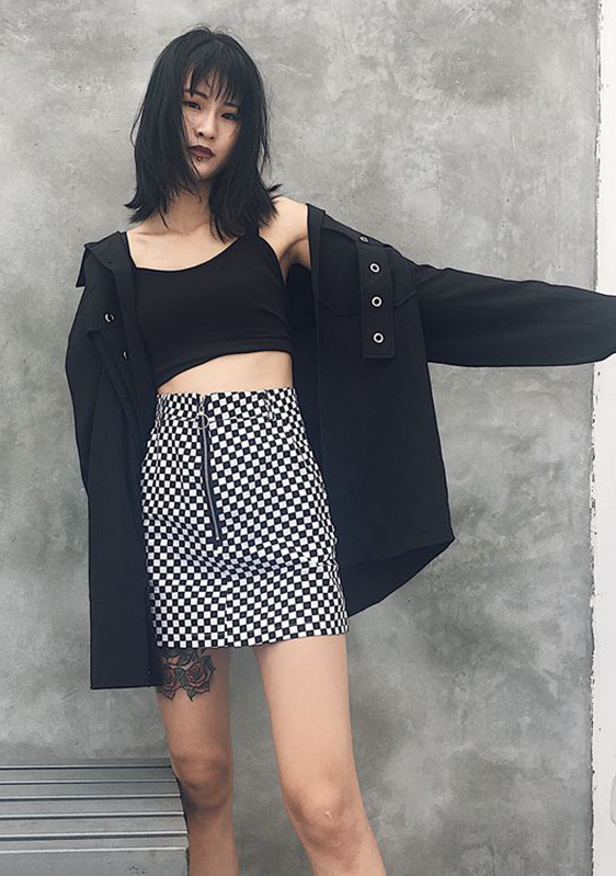 rebelsmarket_black_w_hite_z_ip_up_punk_m_ini_skirt_womens_skirts_3.jpg