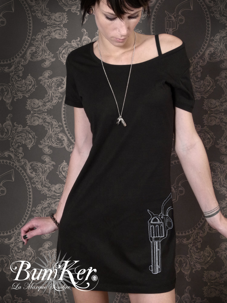 embroidered_dress_t_shirt_gun_dresses_5.jpg