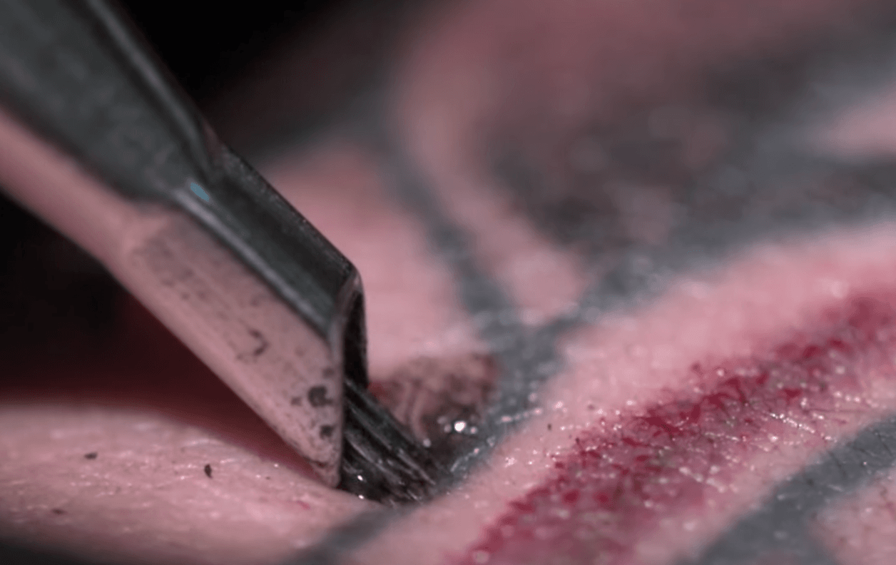 Tattooing_in_slow_motion_a_must_watch_video