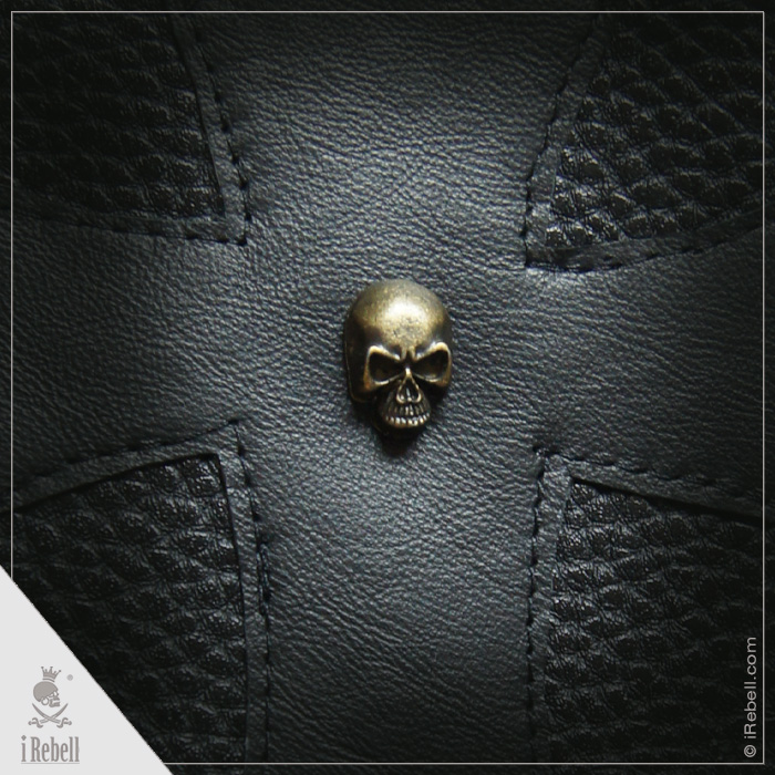 rebelsmarket_vampire_bag_skull_extraordinary_gothic_bag_bags_and_backpacks_4.jpg