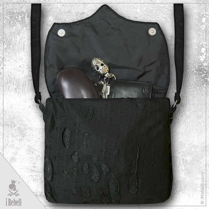 rebelsmarket_vlad_big_black_gothic_style_shoulder_bag_purses_and_handbags_6.jpg