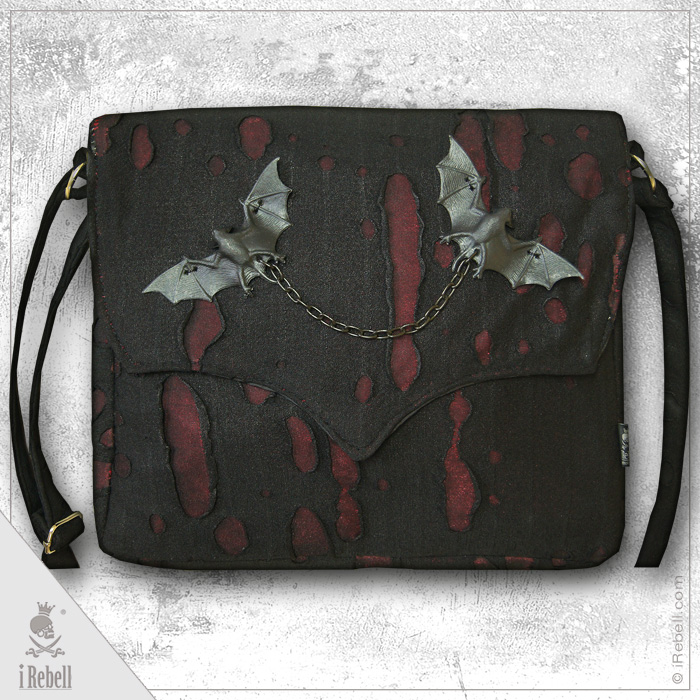 rebelsmarket_vlad_big_red_gothic_style_shoulder_bag_purses_and_handbags_6.jpg