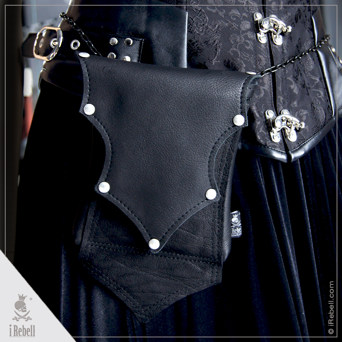 rebelsmarket_mini_handbag_belt_bag_vampire_extraordinary_gothic_bag_purses_and_handbags_2.jpg